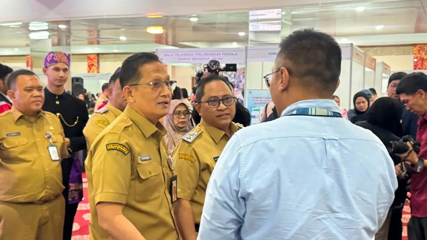 Pelayanan dan kegiatan ketenagakerjaan Disnaker Kabupaten Lamongan